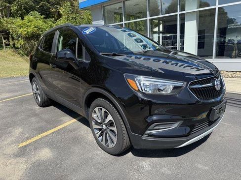 Used 2022 Buick Encore Preferred image 3