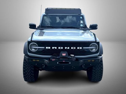 Used 2021 Ford Bronco First Edition AWD/4WD image 2