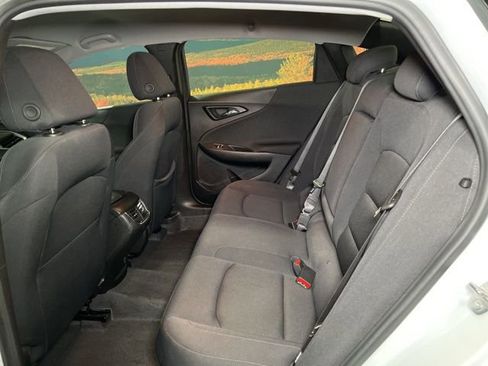 Used 2024 Chevrolet Malibu LT image 47