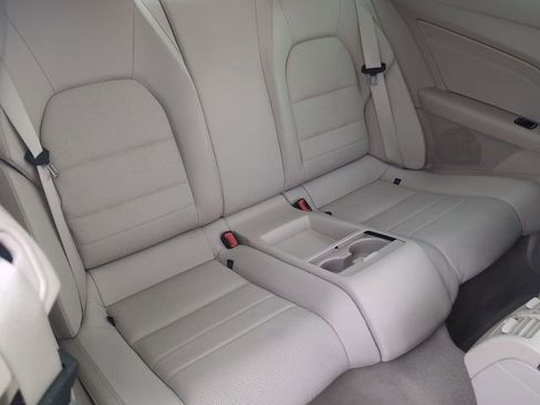 Used 2015 Mercedes-Benz E 400 Coupe image 27