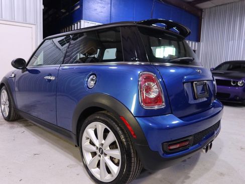 Used 2013 MINI Cooper S w/ Sport Pkg image 3