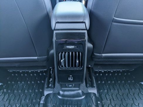 New 2026 Jeep Compass Latitude w/ Quick Order Package 29K image 37