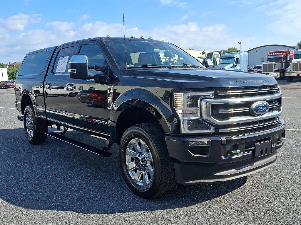 Used 2022 Ford F350 Platinum AWD/4WD image 3