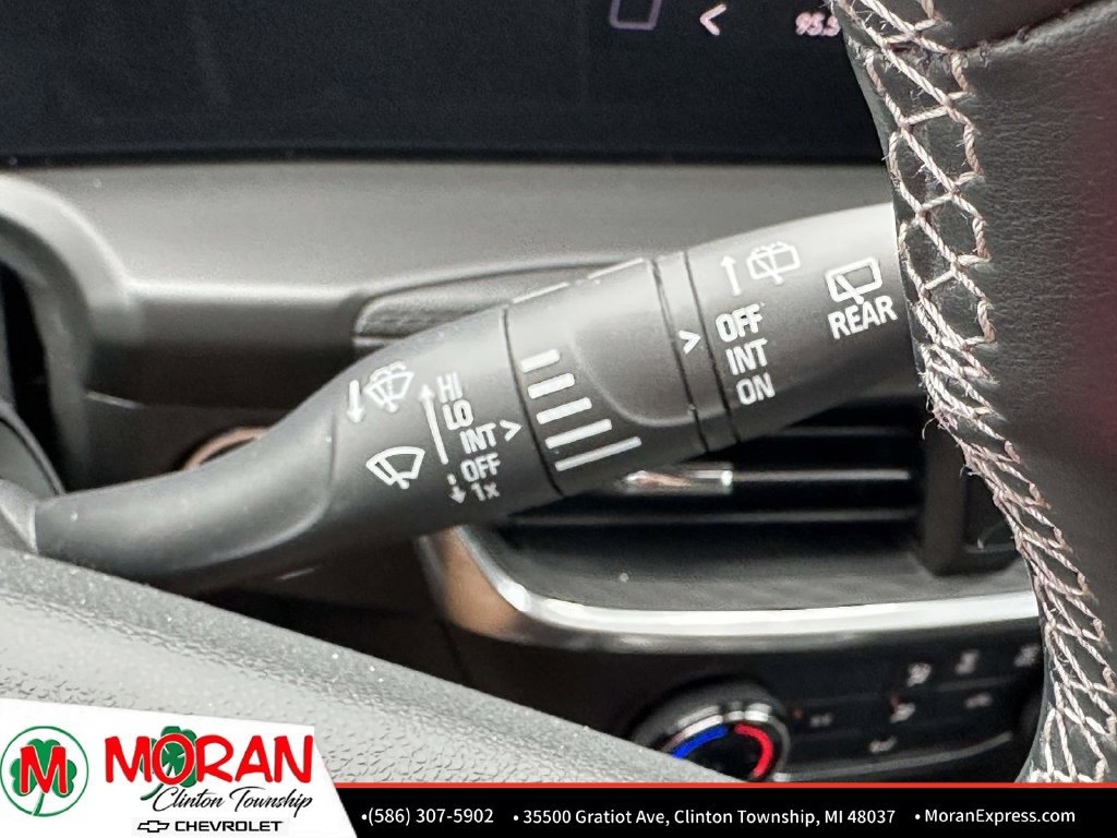 Used 2024 Buick Encore GX Preferred FWD image 33