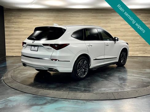Used 2025 Acura MDX SH-AWD w/ Advance Package image 16