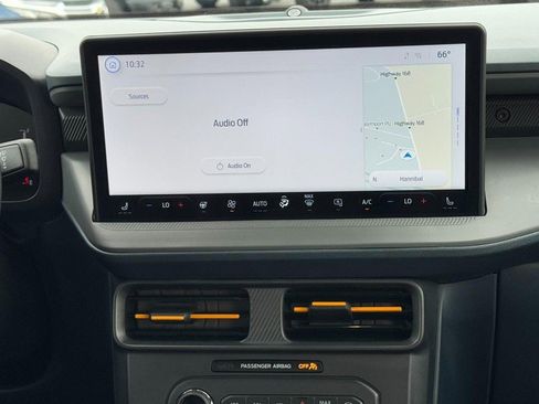 Used 2025 Ford Maverick Tremor image 13