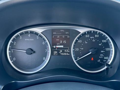 Certified 2021 Nissan Kicks S image 40