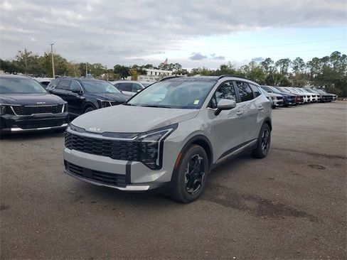 New 2026 Kia Sportage EX image 4