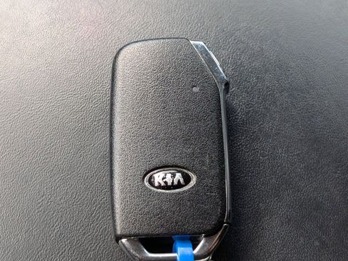 Used 2020 Kia Telluride EX FWD image 33