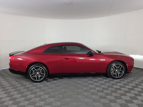 Used 2026 Dodge Charger Scat Pack AWD/4WD image 8