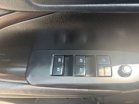 Used 2019 Toyota Highlander Limited AWD/4WD image 35