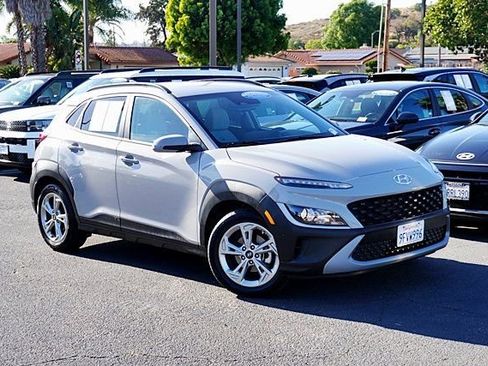 Certified 2023 Hyundai Kona SEL FWD image 3