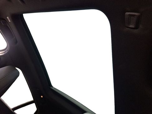 Used 2025 BMW X2 xDrive28i image 15