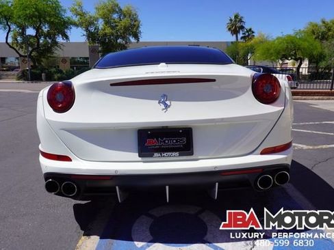 Used 2015 Ferrari California T image 51