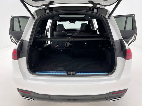 Used 2025 Mercedes-Benz GLS 450 4MATIC image 26