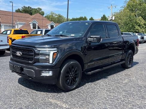 Used 2024 Ford F150 Lariat w/ Equipment Group 502A High AWD/4WD image 3