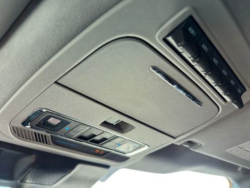 Used 2024 Ford F250 Limited image 23