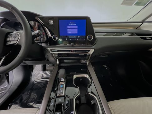 Used 2023 Lexus RX 350 FWD image 25