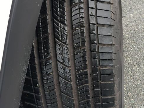 Used 2024 Jeep Grand Cherokee Altitude image 11