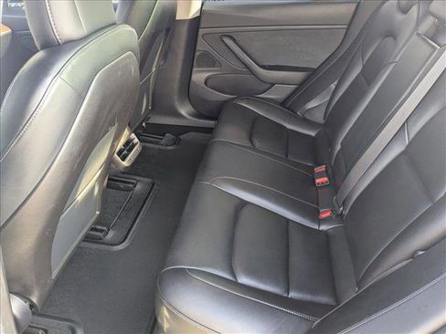 Used 2019 Tesla Model 3 Long Range image 19