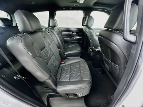 Certified 2024 Kia Telluride EX X-Line AWD/4WD image 8