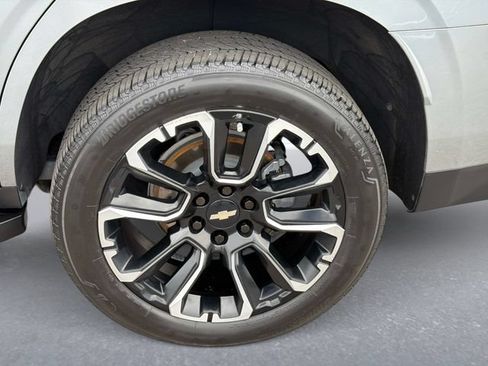 Used 2023 Chevrolet Tahoe LS w/ Driver Alert Package AWD/4WD image 10