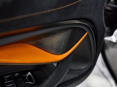 Used 2018 McLaren 720S Performance image 35