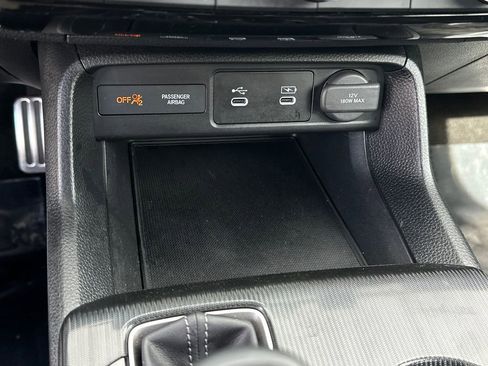 Used 2025 Honda Civic Sport image 26