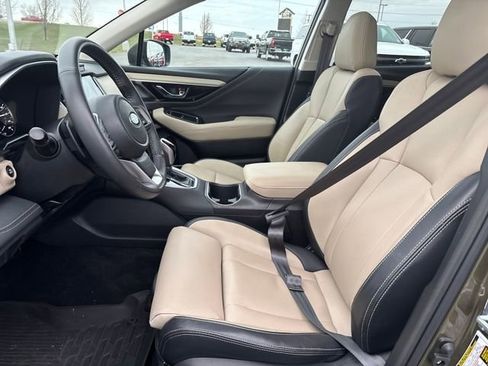 Used 2023 Subaru Outback Limited image 9