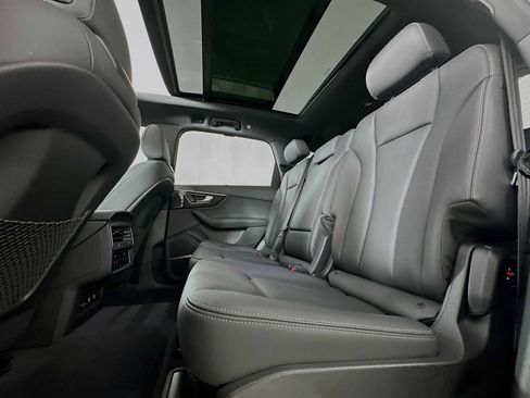 Used 2025 Audi Q7 2.0T Premium Plus w/ Premium Plus Package image 23