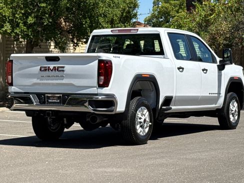 New 2026 GMC Sierra 2500 Pro AWD/4WD image 5
