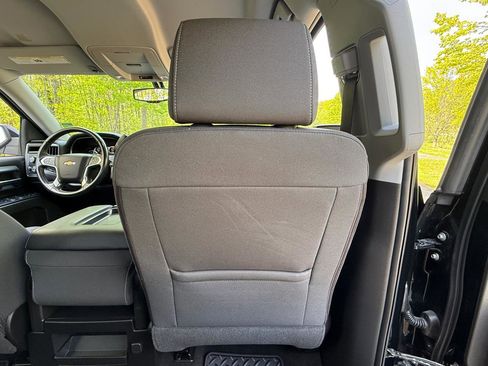 Used 2018 Chevrolet Silverado 1500 LT w/ All Star Edition AWD/4WD image 29