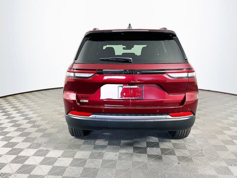 New 2026 Jeep Grand Cherokee Altitude AWD/4WD image 8