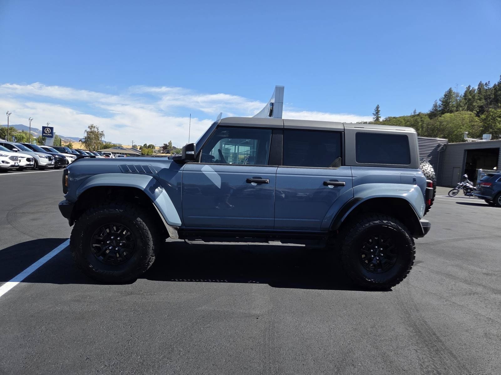 Used 2024 Ford Bronco Raptor AWD/4WD image 8