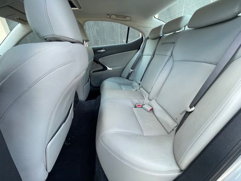 Used 2007 Lexus IS 250 image 31