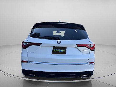 Used 2022 Acura MDX FWD image 4