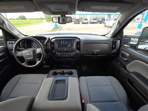 Used 2019 GMC Sierra 2500 4x4 Crew Cab image 15