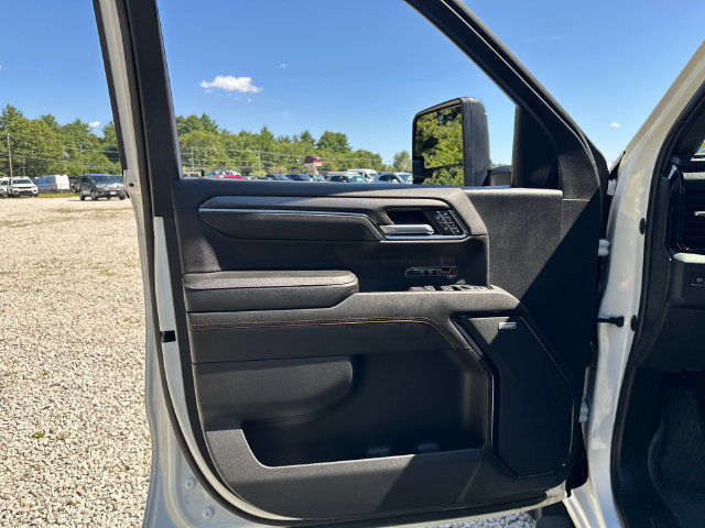 Certified 2024 GMC Sierra 1500 AT4 w/ Technology Package AWD/4WD image 23