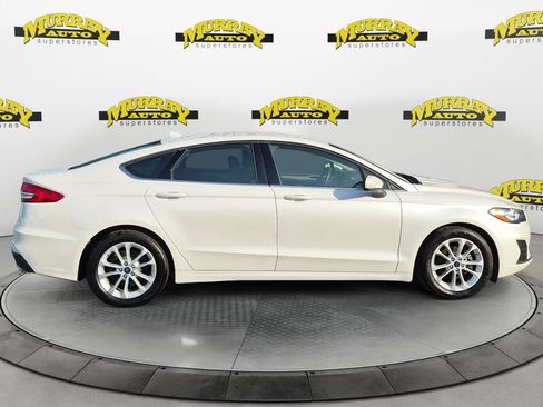 Used 2019 Ford Fusion SE FWD image 6