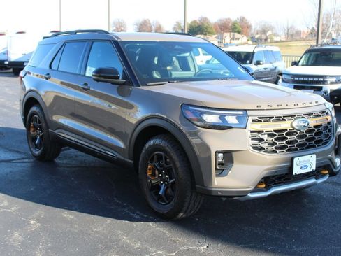 New 2026 Ford Explorer Tremor w/ Tremor Ultimate Package AWD/4WD image 8