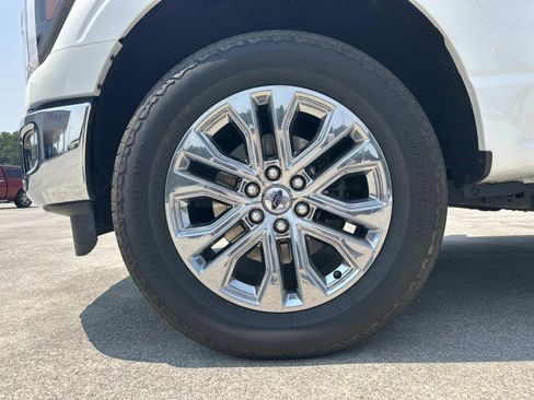 Used 2024 Ford F150 Lariat w/ Equipment Group 502A High AWD/4WD image 11