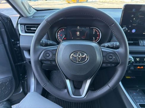 Certified 2025 Toyota RAV4 XLE Premium image 22