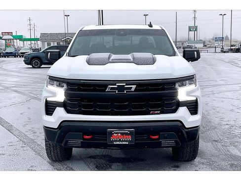 Used 2025 Chevrolet Silverado 1500 LT Trail Boss w/ LT Trail Boss Premium Package image 3