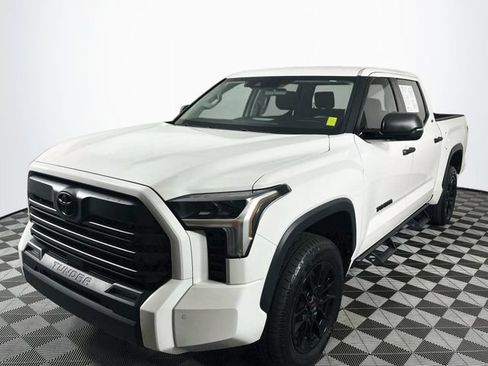 Used 2024 Toyota Tundra SR5 w/ SR5 Convenience Package AWD/4WD image 4