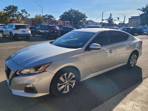 Used 2020 Nissan Altima 2.5 S image 7