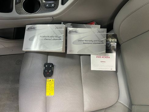 Used 2020 GMC Acadia SLT w/ Trailering Package AWD/4WD image 55