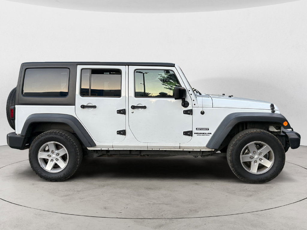 Used 2016 Jeep Wrangler Unlimited Sport w/ Power Convenience Group AWD/4WD image 4