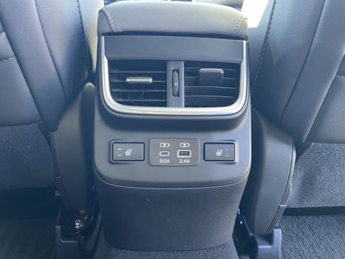 Certified 2024 Subaru Outback Limited image 33