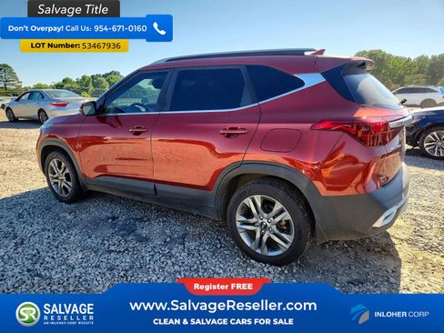 Used 2021 Kia Seltos S FWD image 3