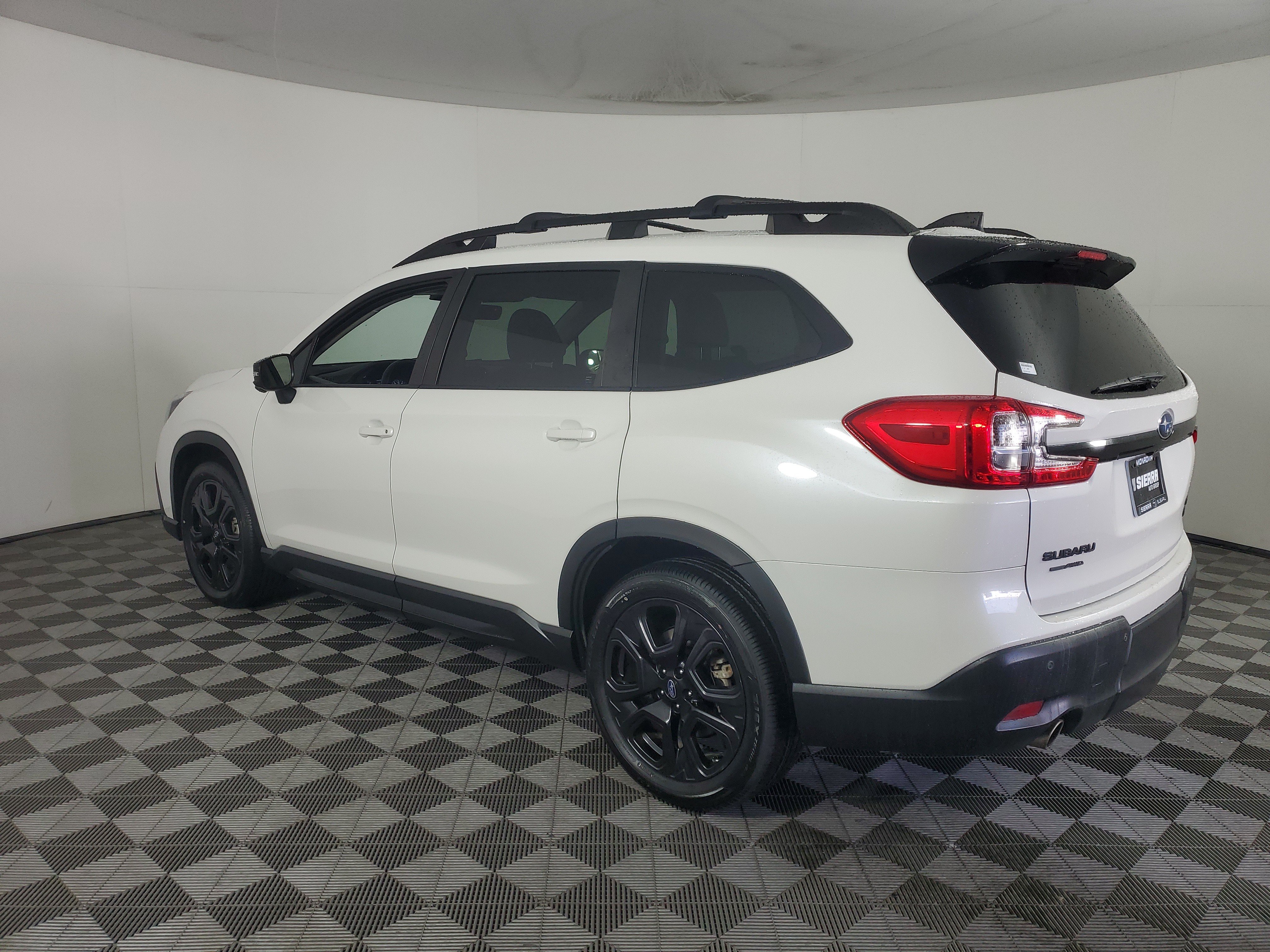 Used 2023 Subaru Ascent Onyx Edition Limited AWD/4WD image 6